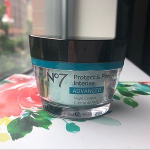 protect & perfect intense advanced night cream